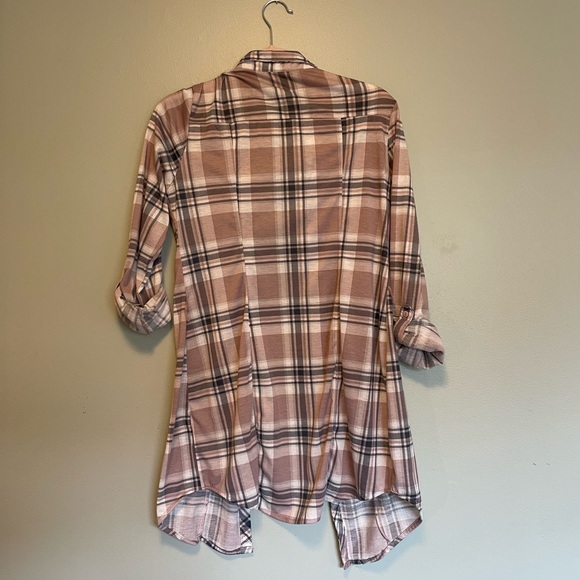 Dusty Rose Long Plaid Shirt - Picture 2 of 4